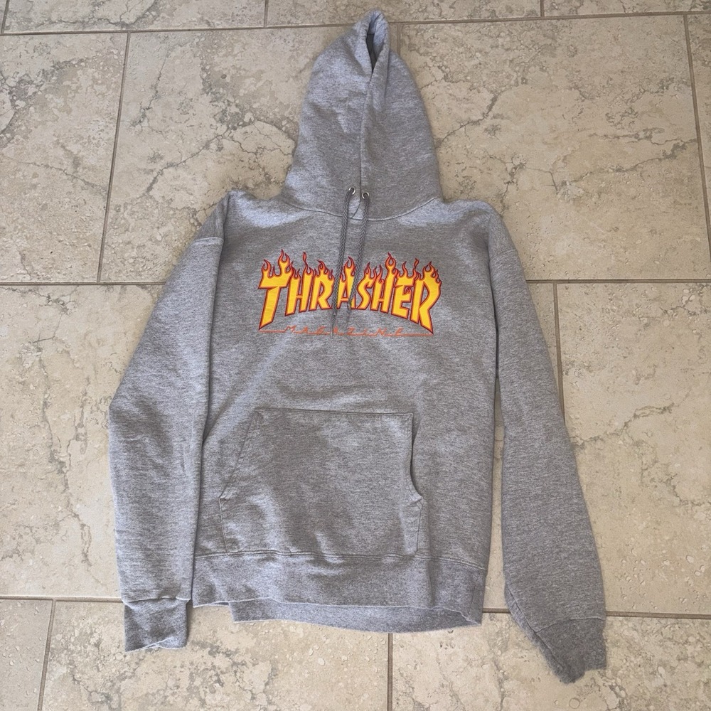 Thrasher Hoodie Sweatshirt Mens Small Gray Grey Flame Logo Skateboard Magazine